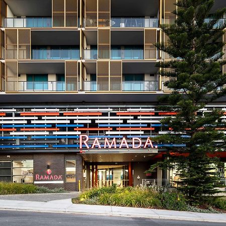 Ramada By Wyndham Vetroblu Scarborough Beach Перт Екстер'єр фото
